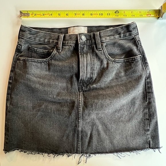 Everlane The Denim Skirt in Black - Picture 8 of 8